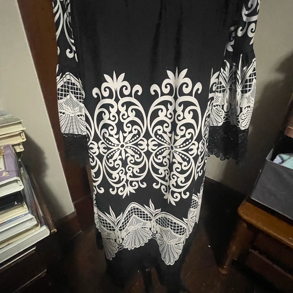 White Mark Dress Polyester Spandex Regal Print Size M - Picture 6 of 7
